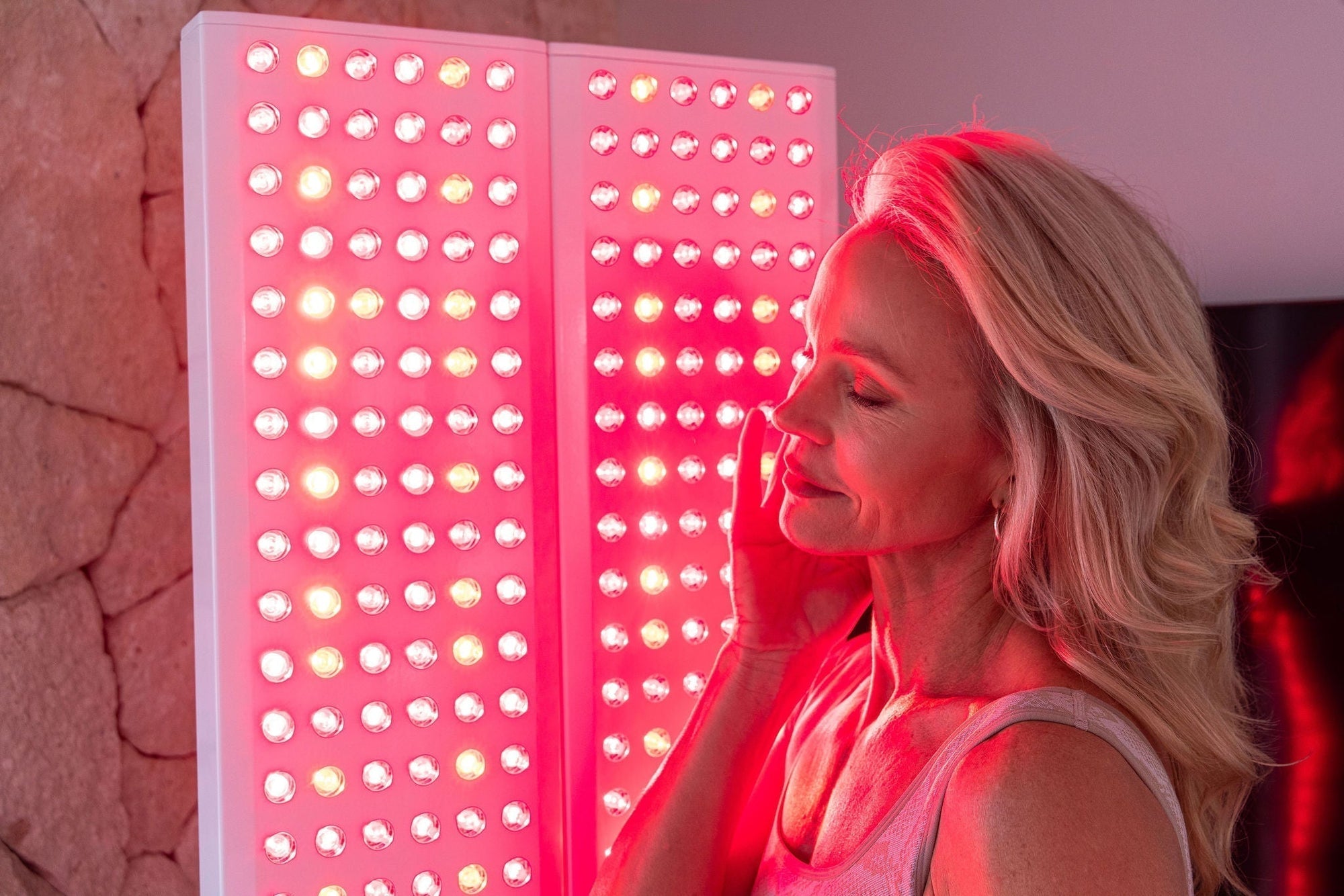 Red Light Therapy vs Blue Light Therapy